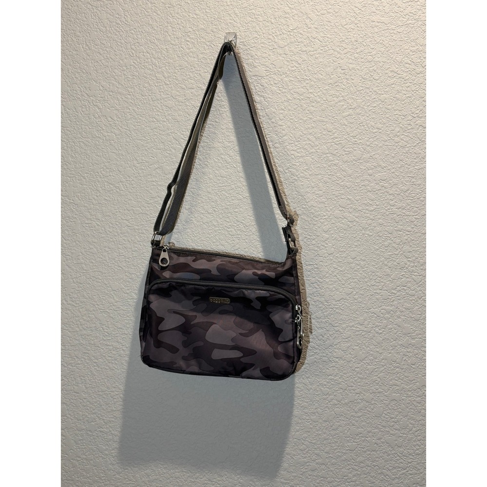 Baggallini Womens Crossbody Bag Grey‎ Camo Small